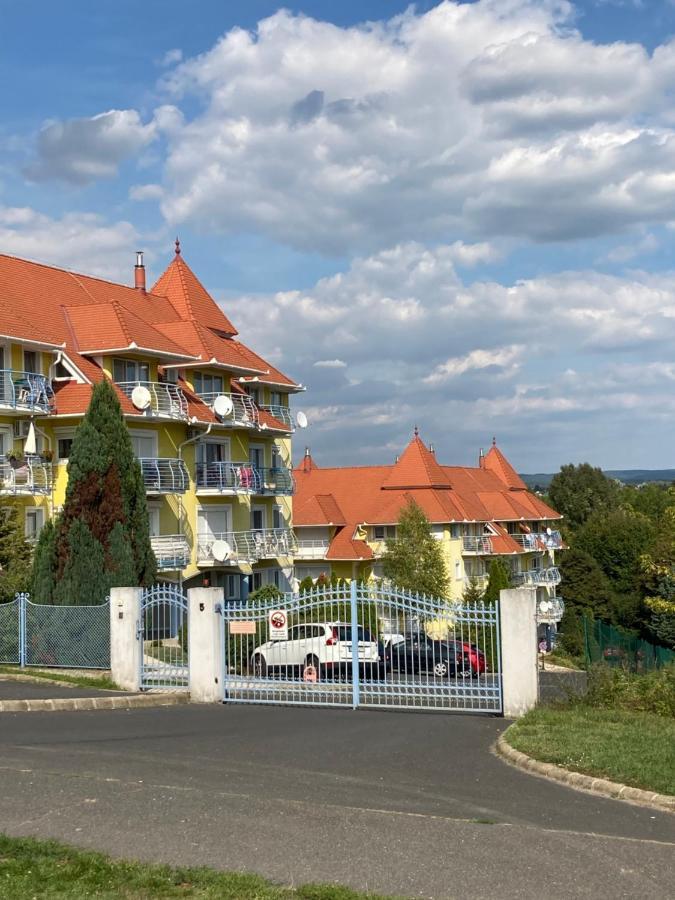 Libellula Apartman Hévíz Exteriér fotografie